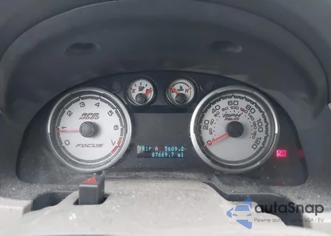 2010 Ford Focus S из США, поврежденный, VIN 1FAHP3EN2AW266175